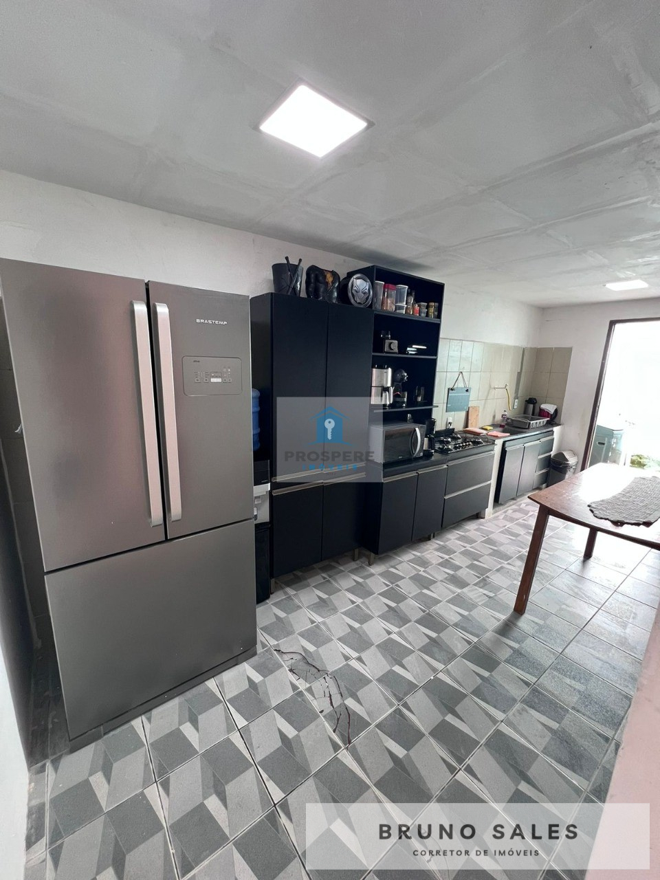 Casa à venda com 4 quartos, 140m² - Foto 8