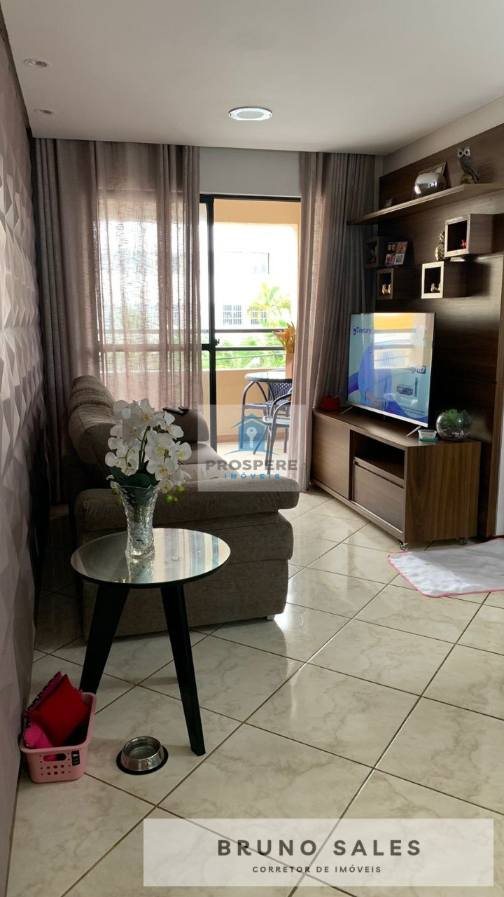 Apartamento à venda com 3 quartos, 90m² - Foto 1