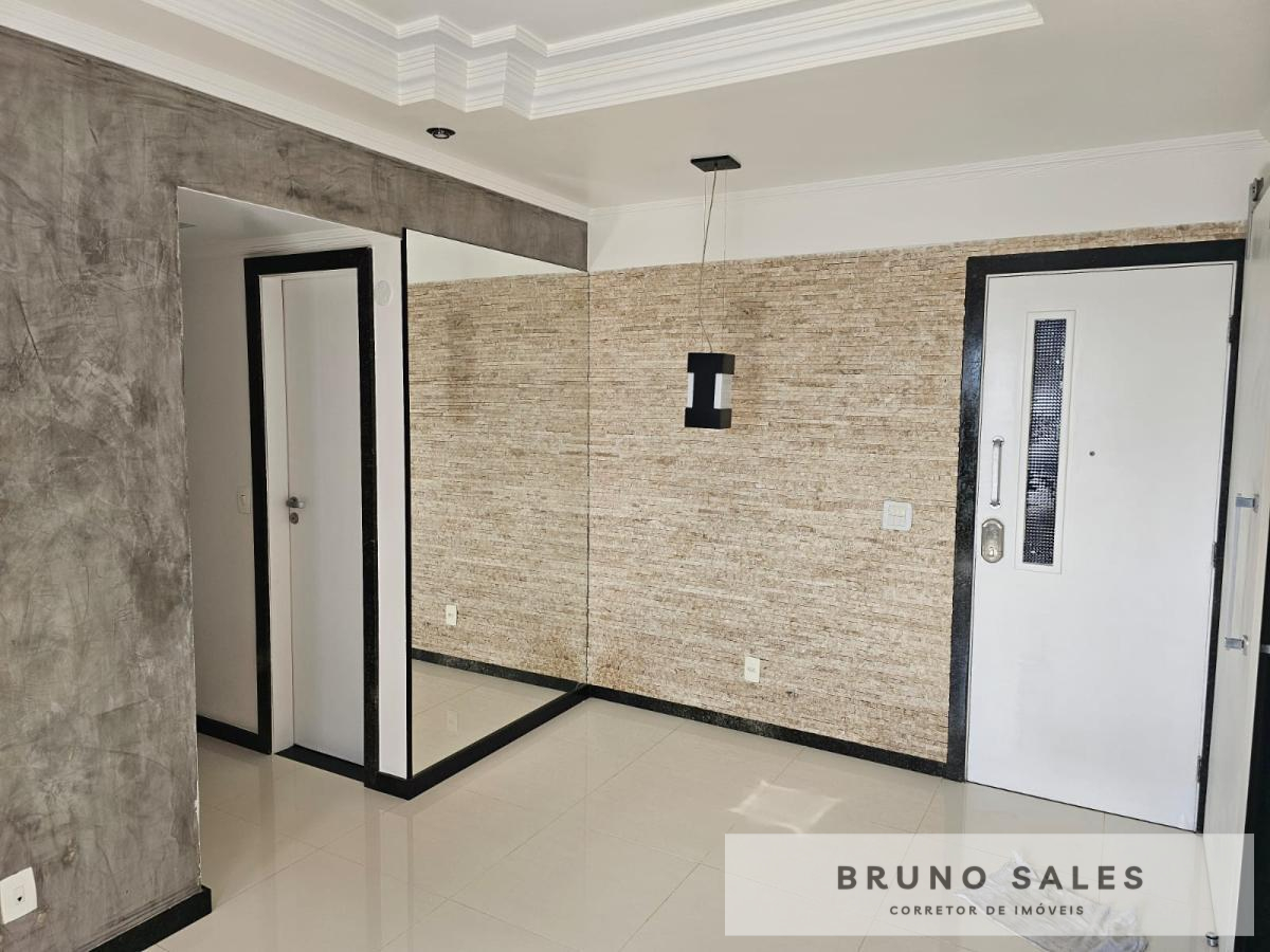 Apartamento à venda com 2 quartos, 62m² - Foto 2