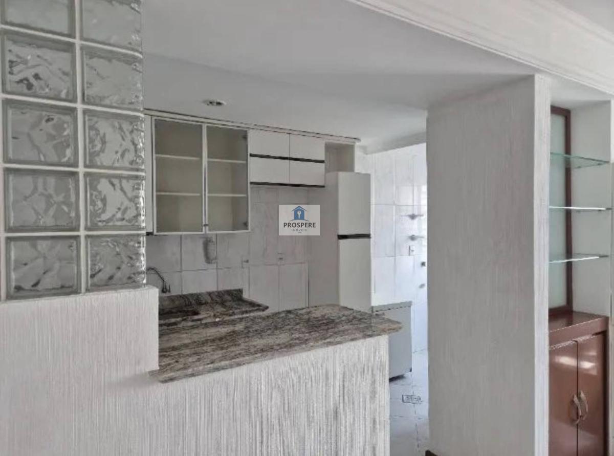 Apartamento com 2 quartos, 71m², à venda em Salvador, Pituba
