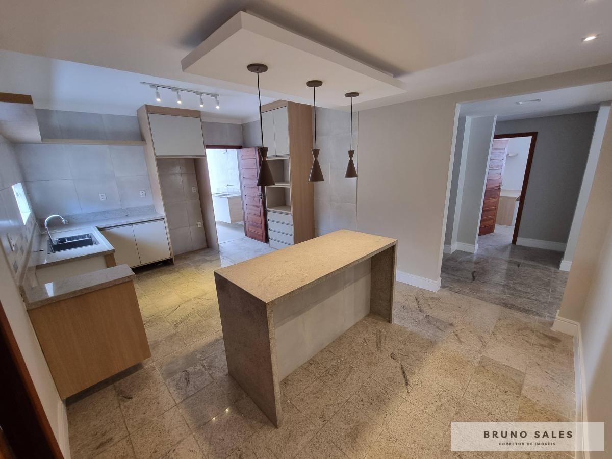 Apartamento para alugar com 3 quartos, 400m² - Foto 2