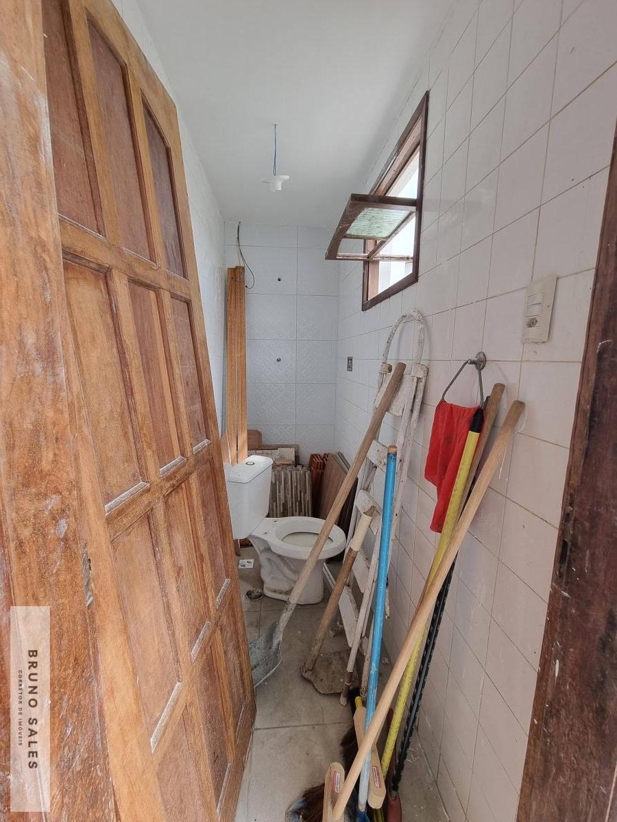 Apartamento para alugar com 3 quartos, 400m² - Foto 15